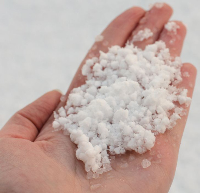 11 thứ con người từng d&ugrave;ng để giải quyết hậu quả trước khi c&oacute; giấy vệ sinh, c&aacute;i cuối c&ugrave;ng đảm bảo khiến bạn cho&aacute;ng to&agrave;n tập - Ảnh 2.