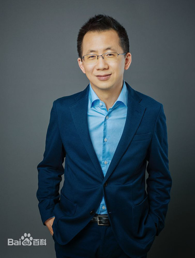 Từ ch&agrave;ng sinh vi&ecirc;n mọt s&aacute;ch đến &ocirc;ng chủ TikTok: C&uacute; vấp ng&atilde; đầu đời v&agrave; định mệnh an b&agrave;i nhờ sửa m&aacute;y t&iacute;nh m&agrave; t&igrave;m được vợ - Ảnh 1.