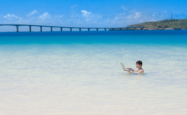 Mẹo làm mát laptop của dân mạng Nhật Bản, thử xong ai cũng tấm tắc khen hay - Ảnh 1. Mẹo làm mát laptop của dân mạng Nhật Bản, thử xong ai cũng tấm tắc khen hay - Ảnh 1.