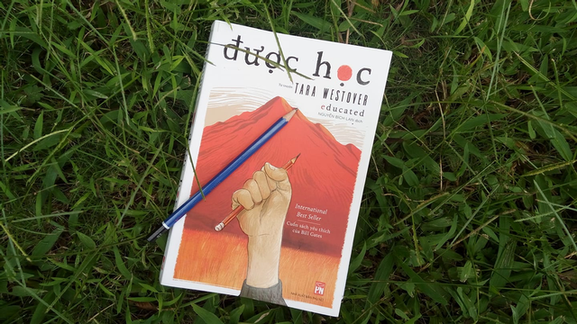 Chỉ c&oacute; 4 cuốn s&aacute;ch được Bill Gates đ&aacute;nh gi&aacute; 5 sao d&ugrave; &ocirc;ng đọc rất nhiều: Những t&aacute;c phẩm n&agrave;y c&oacute; g&igrave; hay m&agrave; khiến vị tỷ ph&uacute; n&agrave;y t&acirc;m đắc đến vậy?  - Ảnh 2.