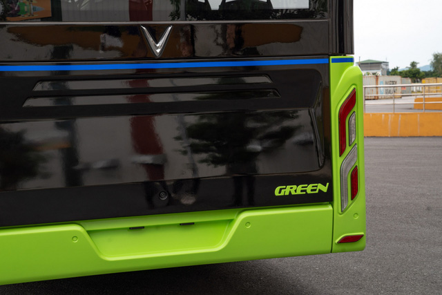  Vingroup ch&iacute;nh thức chạy thử nghiệm xe bu&yacute;t điện VinFast  - Ảnh 2.