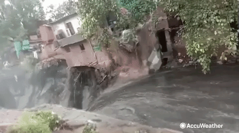 Sự thật đằng sau c&aacute;c vụ sạt lở đất: Thảm họa đứng thứ 7 lịch sử về khả năng g&acirc;y chết người nhưng lại &iacute;t được con người để &yacute; đến - Ảnh 4.