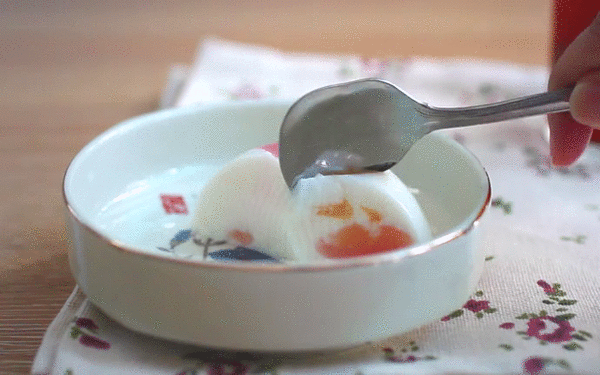 Giải đ&aacute;p thắc mắc v&igrave; sao sữa chua lu&ocirc;n được b&aacute;n theo lốc 4 hộp kh&ocirc;ng hơn kh&ocirc;ng k&eacute;m, c&acirc;u trả lời sẽ l&agrave;m bạn ngạc nhi&ecirc;n  - Ảnh 4.