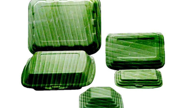 Nhóm bạn trẻ TP.HCM đạt giải Nhất cuộc thi khởi nghiệp nhờ ép lá chuối thành hộp, đĩa đựng thức ăn: Tự phân hủy, thay thế hoàn toàn hộp xốp, hộp nhựa - Ảnh 1. Nhóm bạn trẻ TP.HCM đạt giải Nhất cuộc thi khởi nghiệp nhờ ép lá chuối thành hộp, đĩa đựng thức ăn: Tự phân hủy, thay thế hoàn toàn hộp xốp, hộp nhựa - Ảnh 1.