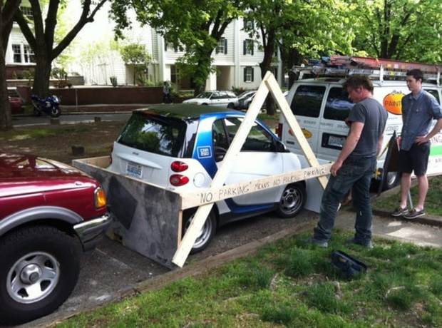 Vỏ quýt dày có móng tay nhọn: Những màn trả đũa kẻ đỗ xe vô ý thức cực gắt đảm bảo sẽ khiến không ai dám tái phạm lần sau - Ảnh 13. Vỏ quýt dày có móng tay nhọn: Những màn trả đũa kẻ đỗ xe vô ý thức cực gắt đảm bảo sẽ khiến không ai dám tái phạm lần sau - Ảnh 13.