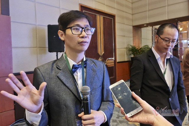  Xuất hiện robot AI Việt Nam được nhận định vượt xa Sophia: Biết đọc thơ, giải to&aacute;n, c&oacute; cả vị gi&aacute;c v&agrave; tr&aacute;i tim  - Ảnh 2.