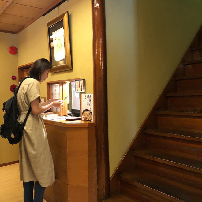 Chỉ b&aacute;n cơm trứng nhưng nh&agrave; h&agrave;ng Nhật n&agrave;y đ&atilde; tồn tại suốt 250 năm, kh&aacute;ch xếp h&agrave;ng 4 tiếng cũng chưa chắc mua được - Ảnh 12.