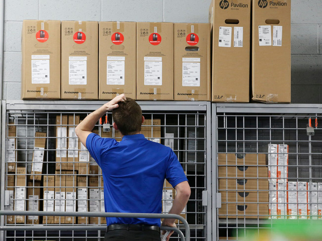 Những c&acirc;u chuyện chứng minh Black Friday tạo ra một thế giới đi&ecirc;n rồ v&agrave; cuồng loạn nhất, theo lời kể của c&aacute;c nh&acirc;n vi&ecirc;n b&aacute;n h&agrave;ng - Ảnh 8.