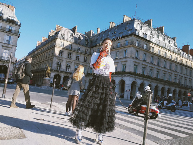 Kiếm hơn ngh&igrave;n tỷ chỉ sau 7 tiếng, nữ ho&agrave;ng livestream xứ Trung l&agrave;m thế n&agrave;o để từ chủ shop thời trang v&ocirc; danh trở th&agrave;nh triệu ph&uacute;?  - Ảnh 8.