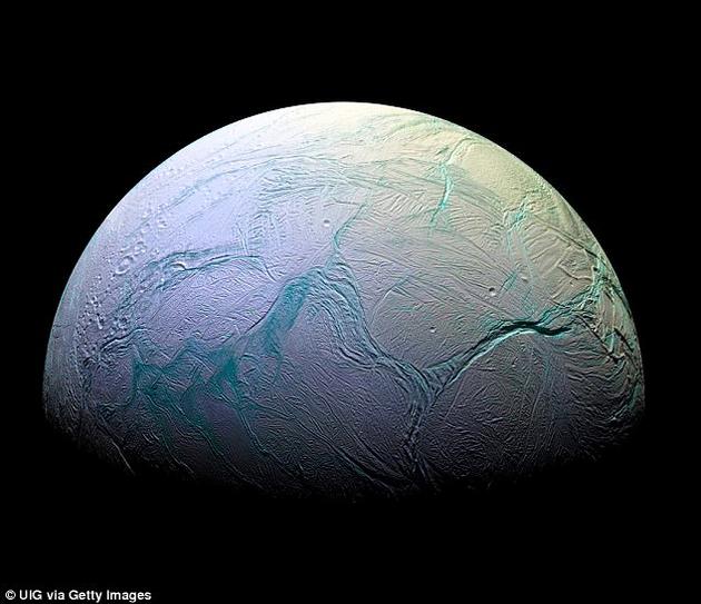 Điều gì xảy ra khi một giọt nước có kích thước bằng mặt trăng rơi xuống mặt đất? - Ảnh 2. Điều gì xảy ra khi một giọt nước có kích thước bằng mặt trăng rơi xuống mặt đất? - Ảnh 2.