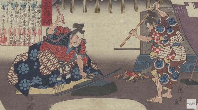 Kiếm katana Nhật Bản c&oacute; gi&aacute; tới cả trăm triệu đồng: Nh&igrave;n nghệ nh&acirc;n r&egrave;n kiếm mất 18 th&aacute;ng để l&agrave;m 1 thanh, bạn sẽ hiểu tại sao n&oacute; lại đắt đến thế - Ảnh 2.