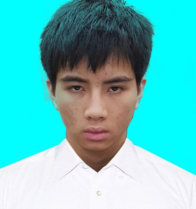 Ngày làm nhân viên, đêm làm đạo chích trộm 21 điện thoại iPhone, iPad, MacBook, Apple Watch - Ảnh 1. Ngày làm nhân viên, đêm làm đạo chích trộm 21 điện thoại iPhone, iPad, MacBook, Apple Watch - Ảnh 1.