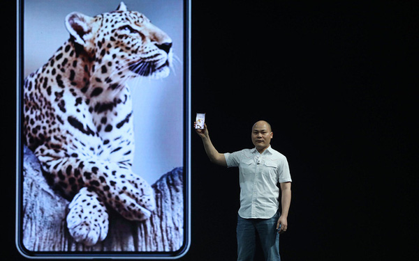 CEO Nguyễn Tử Quảng: &ldquo;Bphone kh&ocirc;ng cần giảm gi&aacute; đ&atilde; hết h&agrave;ng&rdquo;  - Ảnh 1.