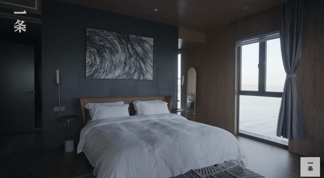  Đ&ocirc;i vợ chồng x&acirc;y biệt thự nổi 600m2 giữa biển, d&ugrave;ng l&agrave;m nơi c&aacute;ch ly với thế giới m&ugrave;a Covid  - Ảnh 6.