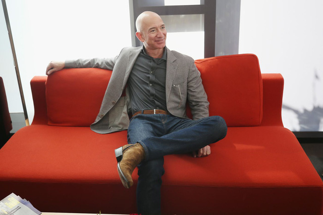  Chiếc ghế trống của Jeff Bezos gi&uacute;p Amazon th&agrave;nh c&ocirc;ng ty 1.600 tỷ USD thế n&agrave;o?  - Ảnh 3.