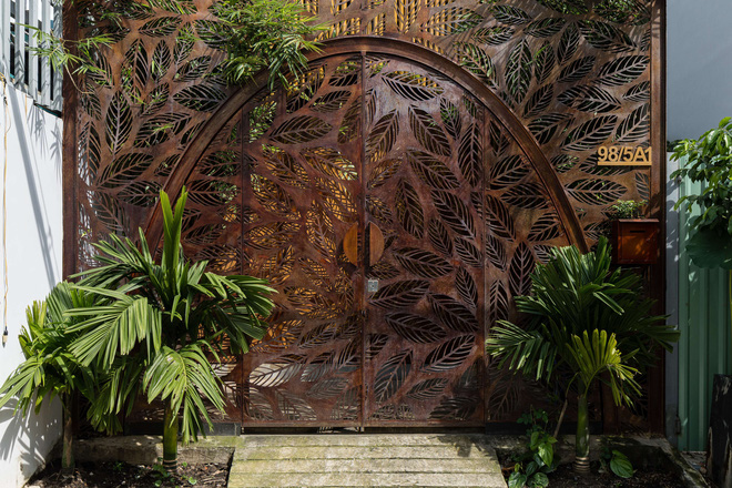 Nhà tổ chim với thiết kế phá vỡ mọi quy tắc: Không có tường ngăn, nhìn đâu cũng thấy cây xanh với khoảnh trống - Ảnh 3. Nhà tổ chim với thiết kế phá vỡ mọi quy tắc: Không có tường ngăn, nhìn đâu cũng thấy cây xanh với khoảnh trống - Ảnh 3.