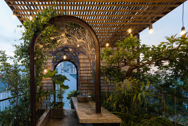 Nhà tổ chim với thiết kế phá vỡ mọi quy tắc: Không có tường ngăn, nhìn đâu cũng thấy cây xanh với khoảnh trống - Ảnh 6. Nhà tổ chim với thiết kế phá vỡ mọi quy tắc: Không có tường ngăn, nhìn đâu cũng thấy cây xanh với khoảnh trống - Ảnh 6.