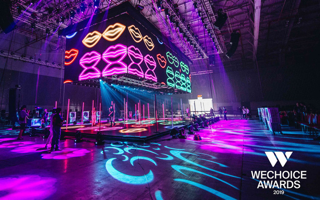 H&agrave;nh tr&igrave;nh 7 năm của WeChoice Awards: Dấu ấn diệu kỳ của t&igrave;nh y&ecirc;u, t&igrave;nh người v&agrave; những niềm tự h&agrave;o mang t&ecirc;n Việt Nam - Ảnh 57.