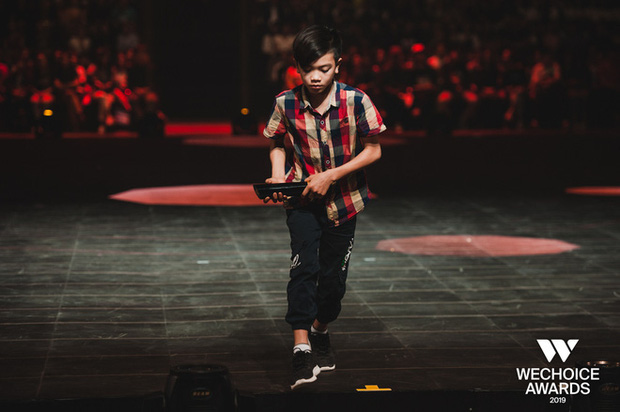 H&agrave;nh tr&igrave;nh 7 năm của WeChoice Awards: Dấu ấn diệu kỳ của t&igrave;nh y&ecirc;u, t&igrave;nh người v&agrave; những niềm tự h&agrave;o mang t&ecirc;n Việt Nam - Ảnh 65.