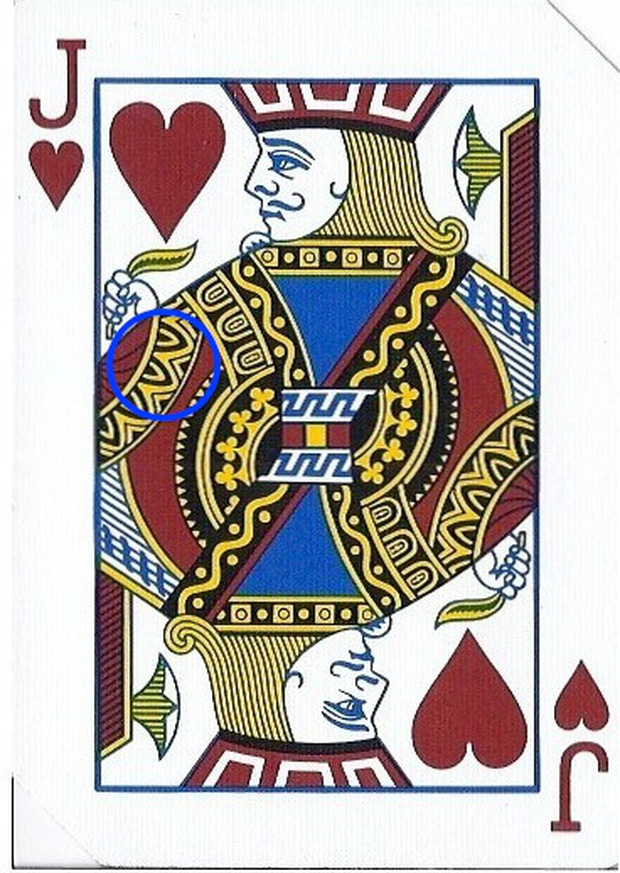 Giải m&atilde; b&iacute; ẩn bộ b&agrave;i t&acirc;y: Ai l&agrave; kẻ đ&atilde; giết nh&agrave; vua? Đ&acirc;y l&agrave; c&acirc;u trả lời - Ảnh 2.