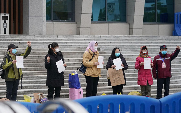 Dịch COVID-19: Huyết tương người khỏi bệnh có kháng thể giúp điều trị - Ảnh 1. Dịch COVID-19: Huyết tương người khỏi bệnh có kháng thể giúp điều trị - Ảnh 1.