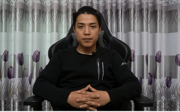 NTN Vlogs - YouTuber g&acirc;y tranh c&atilde;i nhất Việt Nam tuy&ecirc;n bố bỏ k&ecirc;nh 8 triệu sub: T&ocirc;i thấy m&igrave;nh đang tụt dốc, mệt v&agrave; đ&atilde; đến l&uacute;c phải ra đi - Ảnh 1.