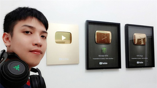 NTN Vlogs - YouTuber g&acirc;y tranh c&atilde;i nhất Việt Nam tuy&ecirc;n bố bỏ k&ecirc;nh 8 triệu sub: T&ocirc;i thấy m&igrave;nh đang tụt dốc, mệt v&agrave; đ&atilde; đến l&uacute;c phải ra đi - Ảnh 2.