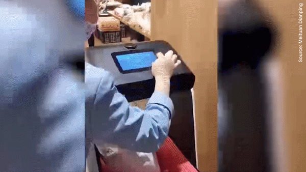 Coronavirus hay ph&eacute;p thử cho ng&agrave;nh c&ocirc;ng nghiệp c&ocirc;ng nghệ Trung Quốc - Ảnh 4.