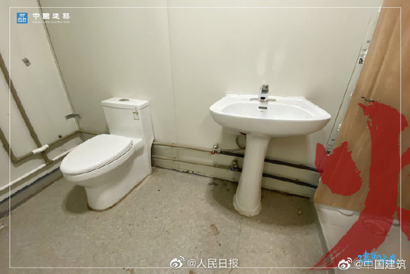 B&ecirc;n trong bệnh viện d&atilde; chiến được Trung Quốc x&acirc;y thần tốc trong 10 ng&agrave;y để đối ph&oacute; virus Vũ H&aacute;n - Ảnh 8.