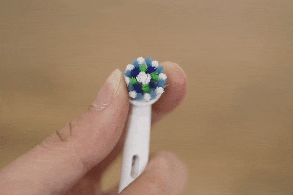 D&ugrave;ng thử b&agrave;n chải điện Xiaomi v&agrave; Oral B: Loại hơn trăm, loại gần triệu th&igrave; kh&aacute;c nhau những g&igrave;? - Ảnh 9.