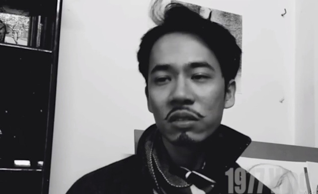 Đến hẹn lại l&ecirc;n: 1977 Vlog tung &lsquo;si&ecirc;u phẩm&rsquo; mới giữa b&atilde;o Covid-19, kh&ocirc;ng qu&ecirc;n c&agrave; khịa vụ b&aacute;nh m&igrave;, d&acirc;n mạng xem đến đ&acirc;u &lsquo;vỗ đ&ugrave;i&rsquo; đến đấy! - Ảnh 2.