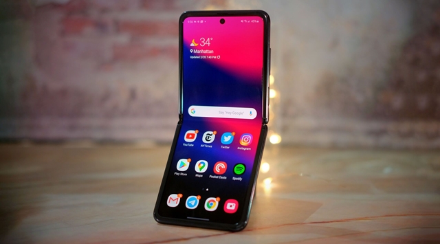 Cuộc so găng điện thoại gập của Samsung và Huawei - Ảnh 2. Cuộc so găng điện thoại gập của Samsung và Huawei - Ảnh 2.