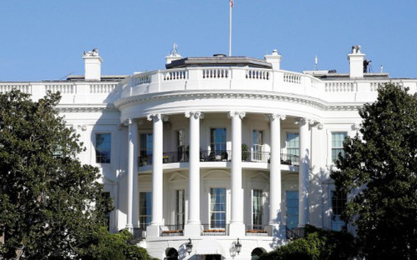 Nhà Trắng triệu tập Facebook, Google, Amazon, Apple, Microsoft và Twitter để ứng phó với dịch Covid-19 - Ảnh 1. Nhà Trắng triệu tập Facebook, Google, Amazon, Apple, Microsoft và Twitter để ứng phó với dịch Covid-19 - Ảnh 1.