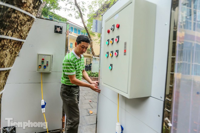 Buồng khử khuẩn toàn thân di động xuất hiện tại Hà Nội - Ảnh 8. Buồng khử khuẩn toàn thân di động xuất hiện tại Hà Nội - Ảnh 8.