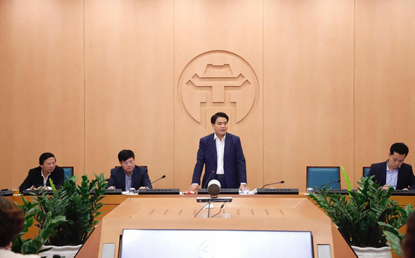 Chủ tịch Hà Nội khuyến cáo người dân nên hạn chế ra đường từ nay đến 31/3 - Ảnh 1. Chủ tịch Hà Nội khuyến cáo người dân nên hạn chế ra đường từ nay đến 31/3 - Ảnh 1.