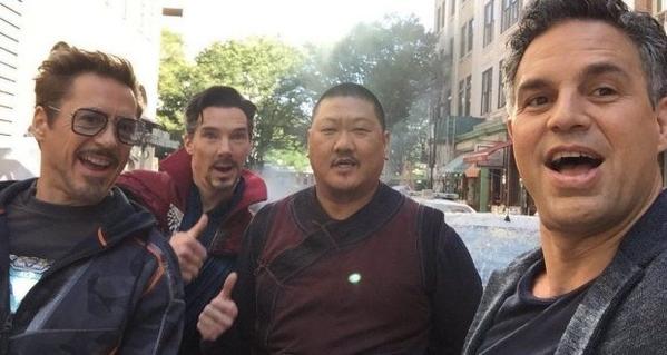 Hulk Mark Ruffalo không hề biết trước Iron Man sẽ hi sinh trong Endgame, thực sự suy sụp khi chứng kiến Người Sắt ra đi - Ảnh 1. Hulk Mark Ruffalo không hề biết trước Iron Man sẽ hi sinh trong Endgame, thực sự suy sụp khi chứng kiến Người Sắt ra đi - Ảnh 1.