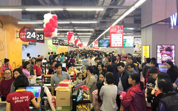 Nhu cầu mua sắm online tăng đột biến: “Có thời điểm sàn TMĐT phát sinh 4.000-5.000 đơn hàng/phút, nhiều mặt hàng phải nhập kho liên tục” - Ảnh 1. Nhu cầu mua sắm online tăng đột biến: “Có thời điểm sàn TMĐT phát sinh 4.000-5.000 đơn hàng/phút, nhiều mặt hàng phải nhập kho liên tục” - Ảnh 1.