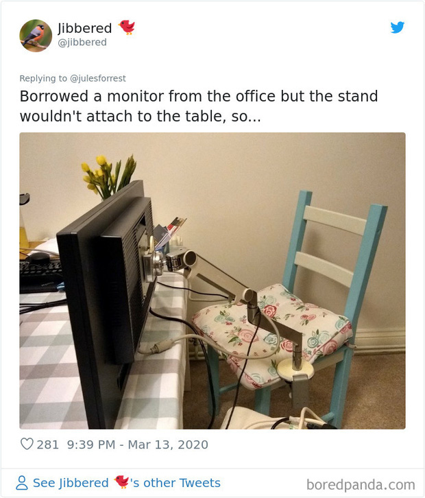 D&acirc;n t&igrave;nh thi nhau khoe 1001 g&oacute;c l&agrave;m việc online s&aacute;ng tạo hết nấc trong m&ugrave;a dịch Covid-19 khiến MXH trầm trồ - Ảnh 10.