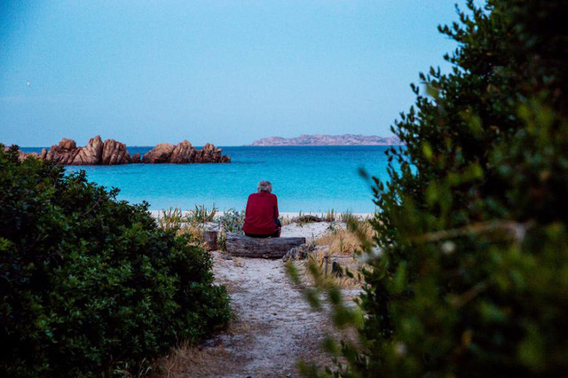 Robinson tr&ecirc;n đảo hoang: Sống ở nơi an to&agrave;n nhất tr&aacute;i đất, kh&ocirc;ng Covid-19, được Mẹ thi&ecirc;n nhi&ecirc;n vỗ về - Ảnh 3.