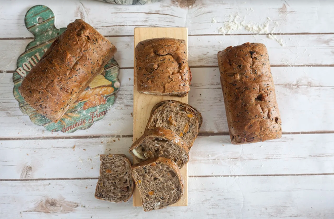 Điều &iacute;t ai biết đằng sau chiếc b&aacute;nh m&igrave; dinh dưỡng &ocirc;ng Kao Si&ecirc;u Lực gửi tặng c&aacute;c y b&aacute;c sĩ - Ảnh 2.