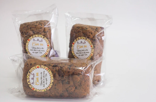 Điều &iacute;t ai biết đằng sau chiếc b&aacute;nh m&igrave; dinh dưỡng &ocirc;ng Kao Si&ecirc;u Lực gửi tặng c&aacute;c y b&aacute;c sĩ - Ảnh 3.