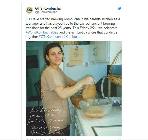 Từ chai kombucha ủ trong ph&ograve;ng ngủ, cậu thiếu ni&ecirc;n 15 tuổi &ldquo;tận dụng&rdquo; vi khuẩn để dựng đế chế đồ uống gần 1 tỷ USD - Ảnh 3.
