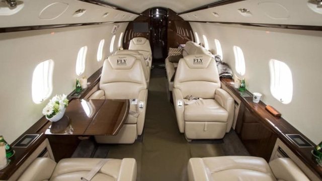 Từ boongke d&agrave;nh cho ng&agrave;y tận thế tới những h&ograve;n đảo thuộc sở hữu tư nh&acirc;n, giới nh&agrave; gi&agrave;u đang tr&aacute;nh dịch theo những c&aacute;ch đốt tiền - Ảnh 3.