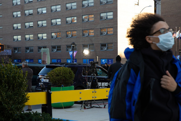 48h virus corona lây lan ở New York: Mọi chuyện bắt đầu khi một người đàn ông nhiễm bệnh - Ảnh 4. 48h virus corona lây lan ở New York: Mọi chuyện bắt đầu khi một người đàn ông nhiễm bệnh - Ảnh 4.