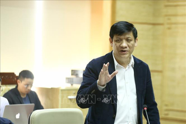 Ph&oacute; Thủ tướng Vũ Đức Đam: Muốn chiến thắng dịch COVID-19 cần sự đồng l&ograve;ng của to&agrave;n d&acirc;n - Ảnh 2.