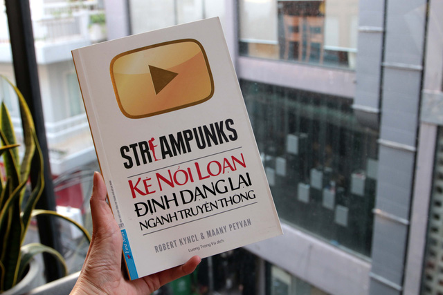  Đ&oacute;n đầu xu hướng l&agrave;m YouTuber với 10 b&agrave;i học kinh nghiệm được ch&iacute;nh Gi&aacute;m đốc khối kinh doanh chia sẻ: B&iacute; quyết ở nh&agrave; vẫn biếm bộn tiền l&agrave; đ&acirc;y!  - Ảnh 3.