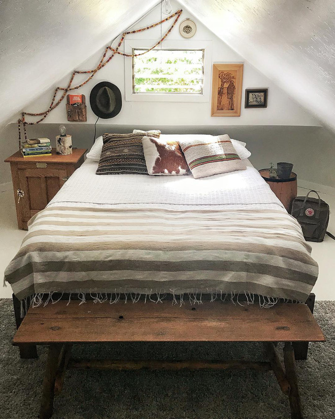 B&aacute;n nh&agrave; ở phố về trang trại sống, cặp vợ chồng t&aacute;o bạo biến căn nh&agrave; cũ tr&ocirc;ng như hầm chứa th&agrave;nh kh&ocirc;ng gian đẹp hệt ảnh tạp ch&iacute; - Ảnh 15.