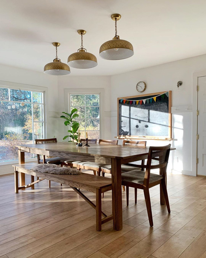 B&aacute;n nh&agrave; ở phố về trang trại sống, cặp vợ chồng t&aacute;o bạo biến căn nh&agrave; cũ tr&ocirc;ng như hầm chứa th&agrave;nh kh&ocirc;ng gian đẹp hệt ảnh tạp ch&iacute; - Ảnh 5.