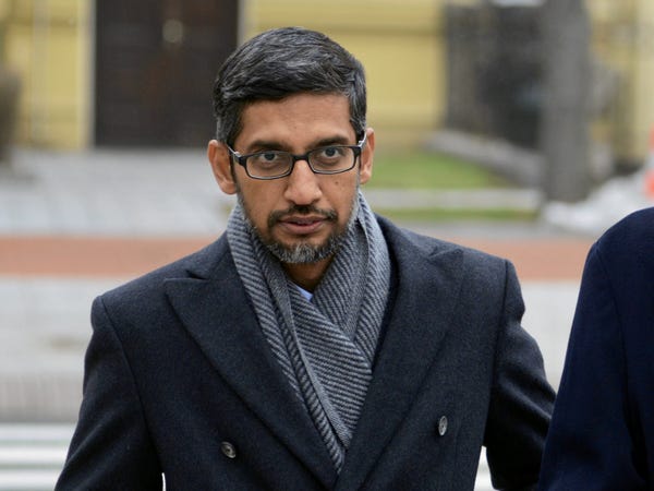 Tiết lộ chi ph&iacute; bảo vệ bản th&acirc;n của giới tỷ ph&uacute; c&ocirc;ng nghệ: Tim Cook ti&ecirc;u &iacute;t bất ngờ, Mark Zuckerberg l&agrave;m cả hầm tr&uacute; ẩn trong nh&agrave; - Ảnh 10.