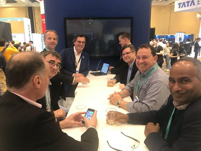  Triển l&atilde;m c&ocirc;ng nghệ CES 2020 hồi đầu năm c&oacute; thể ch&iacute;nh l&agrave; ng&ograve;i nổ dịch Covid-19 ở Mỹ - Ảnh 2.